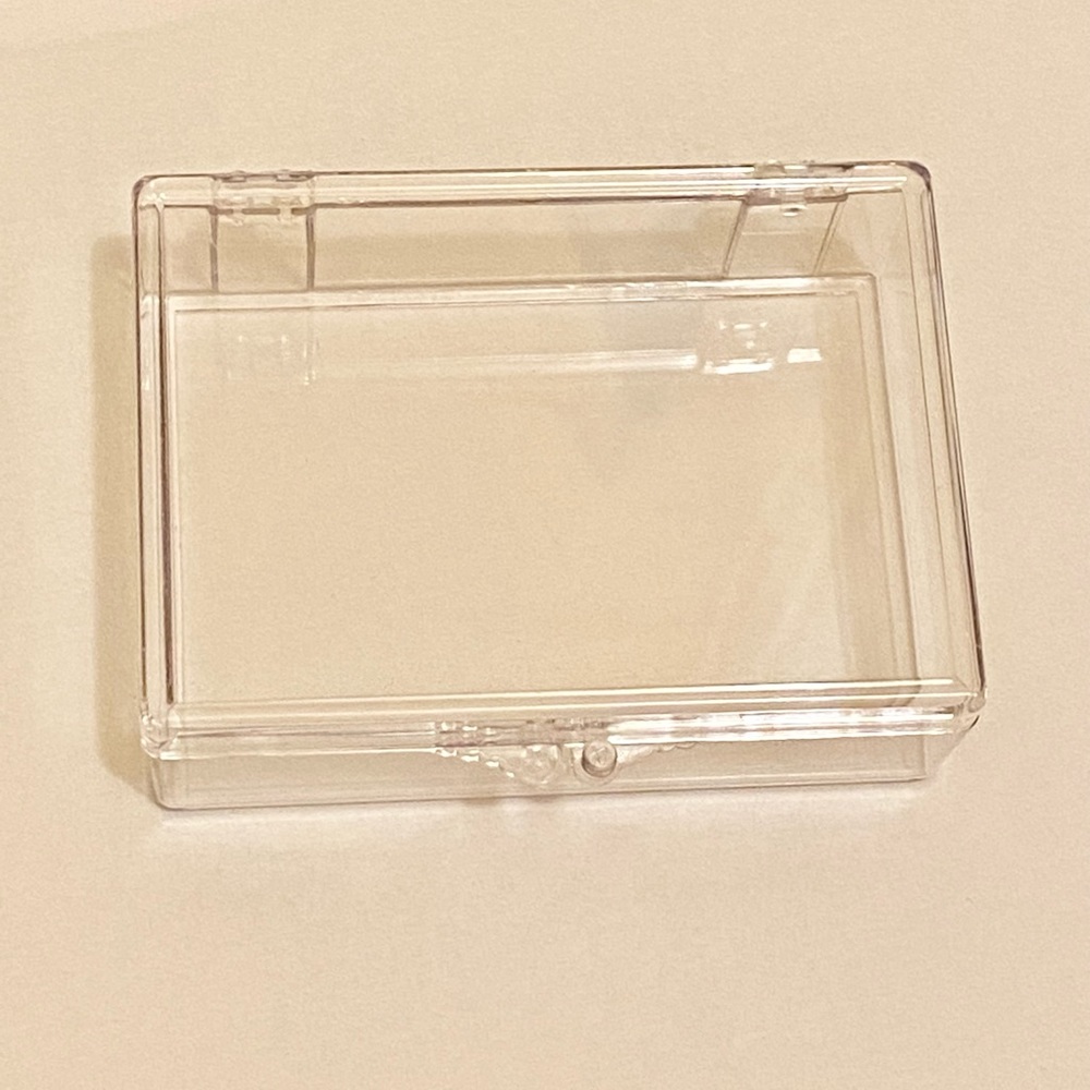 Small, Clear, Hard Plastic Organizer Box With Clasp